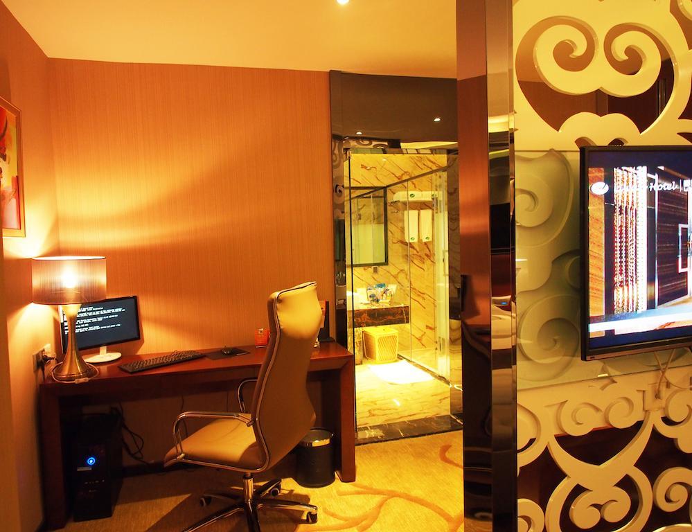 Chengdu Liwan International Hotel Room photo