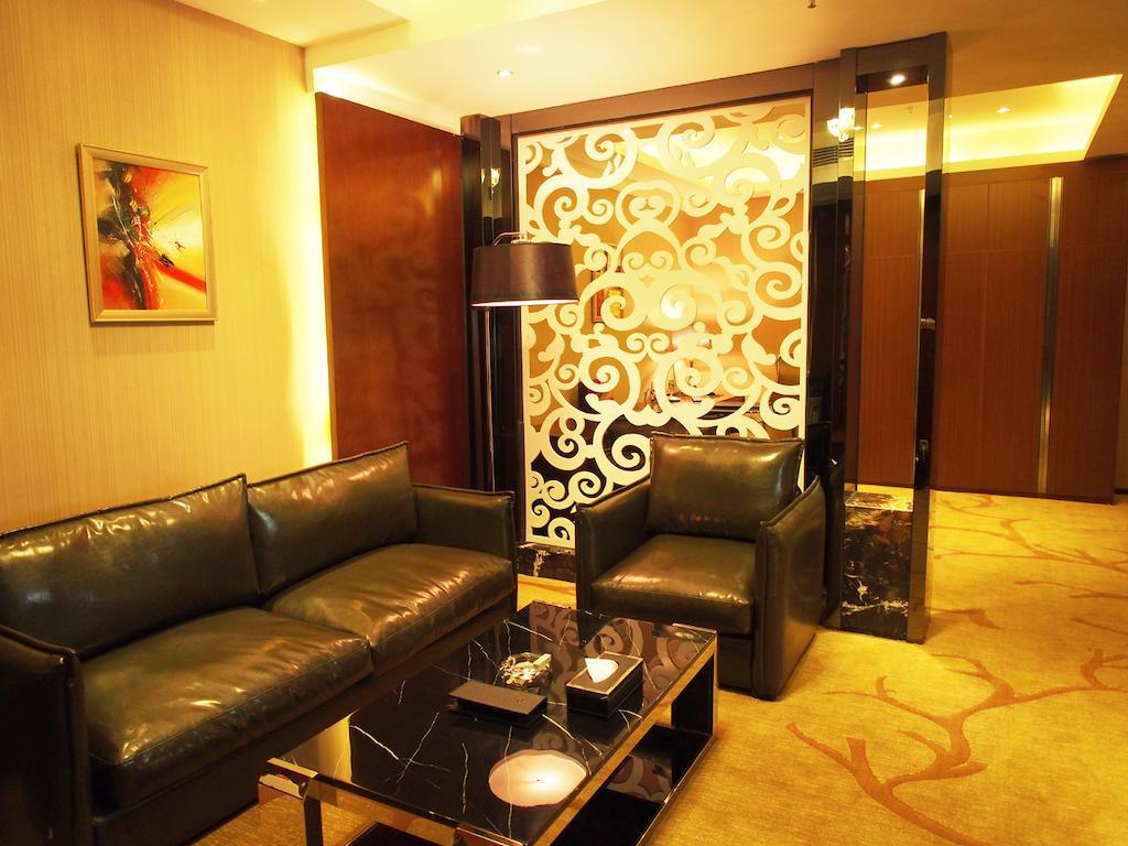 Chengdu Liwan International Hotel Room photo