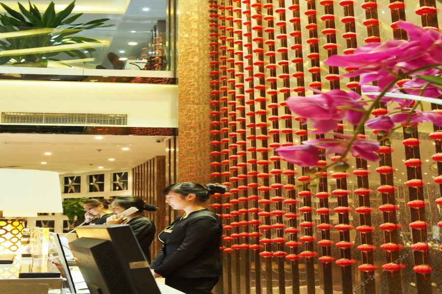 Chengdu Liwan International Hotel Exterior photo